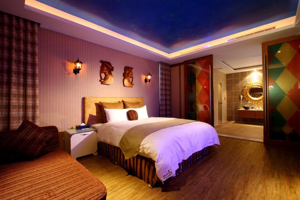 Melody Motel Cơ Long Ngoại thất bức ảnh